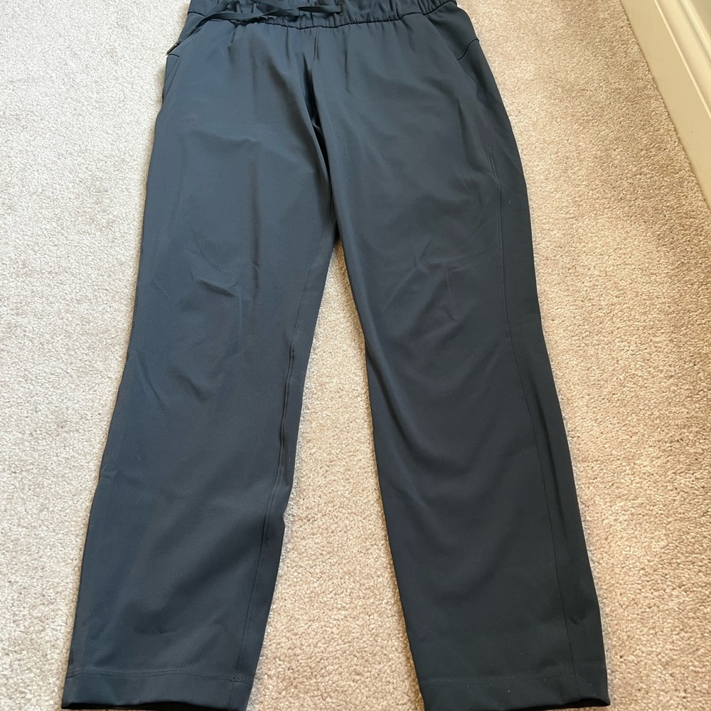 SOLD! Lululemon On the Fly pants luxtreme dark gray